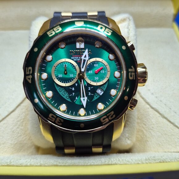 Invicta Chronograph Watch - Picture 2 of 5